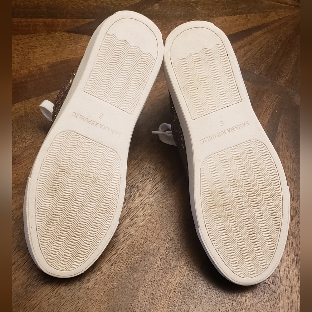 Banana Republic Gold Glitter Shoes s6 - Picture 12 of 12